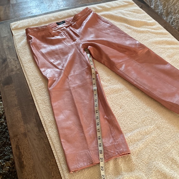 BCBGMAXAZRIA Leather Barbie pink shimmer cropped wide pants from Nordstroms - Picture 9 of 12
